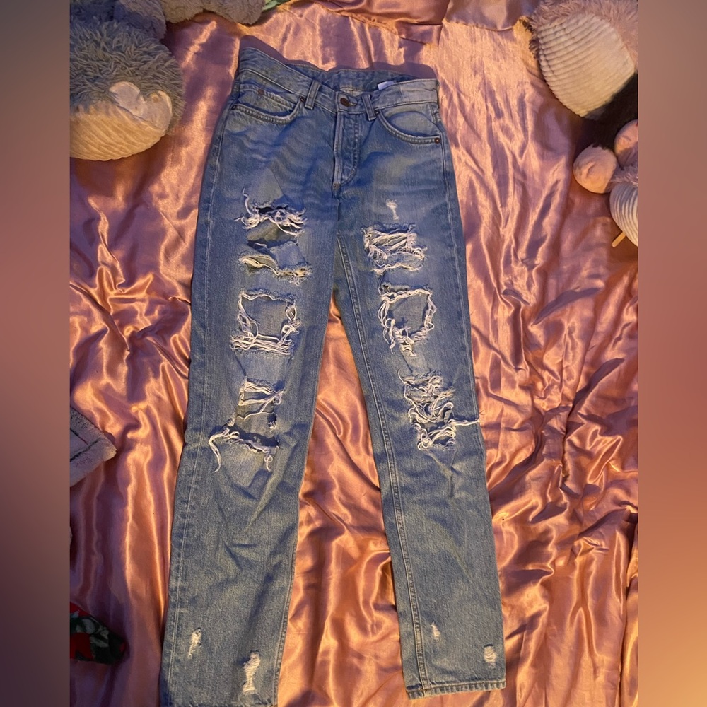 low waist denim boyfriend American Eagle jeans